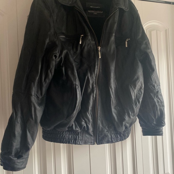 Size large real leather jacket - Picture 5 of 6